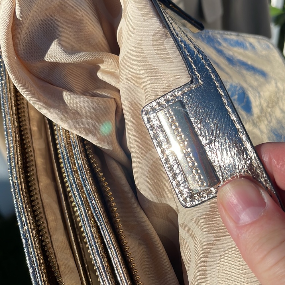 Rocco Barocco Gold Italian Brand Bag NWT - Picture 7 of 11
